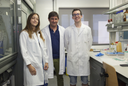 Investigadores del Proyecto en las instalaciones del INAM; Pilar Borja, Jose A. Mata y Andrés Mollar. (Foto Àlex Pérez)