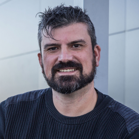 Iván Mora-Seró's picture